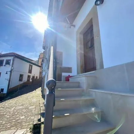 El Balcon Del Escanu. *