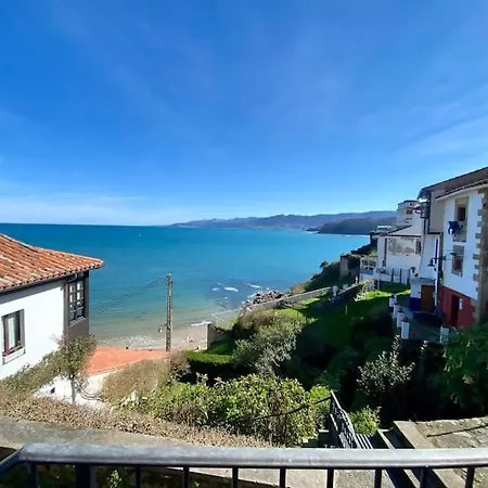 El Balcon Del Escanu. *